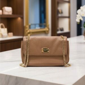 Michael Kors Fulton Flap Gold Chain Leather Magnetic Brown Handbag Purse EUC